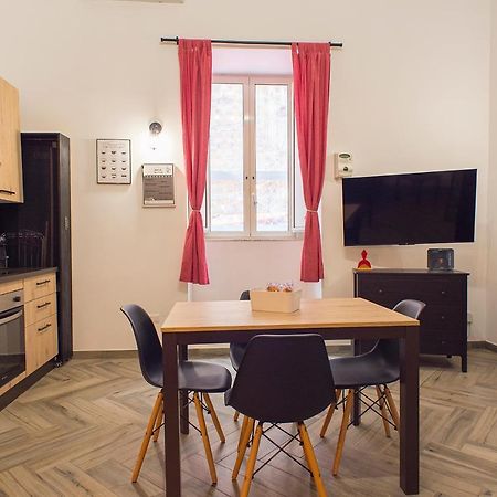 Madaleni Home Plebiscito Наполи Екстериор снимка