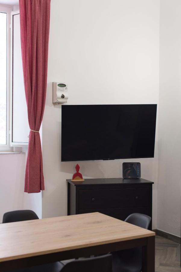 Madaleni Home Plebiscito Наполи Екстериор снимка