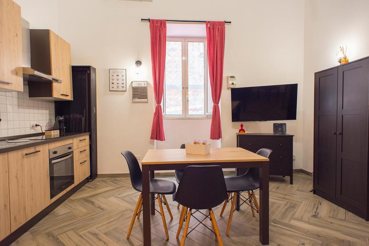 Madaleni Home Plebiscito Наполи Екстериор снимка